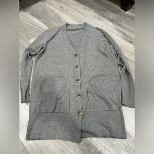 Boutique long grey sweater